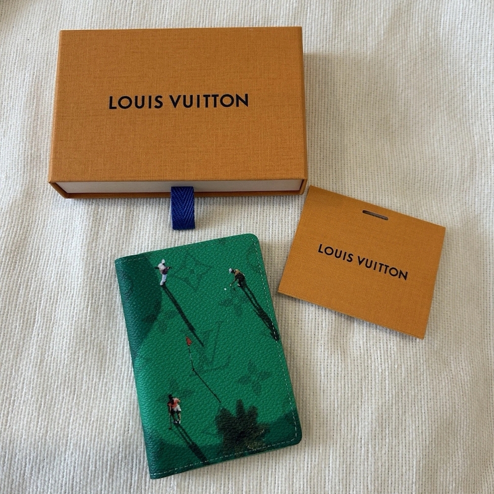 Louis Vuitton Pocket Organizer - Picture 2 of 9